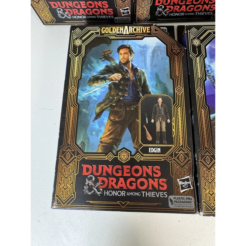 Lot of 5 New‎ Dungeons & Dragons GOLDEN ARCHIVES Honor Among Thieves Figures